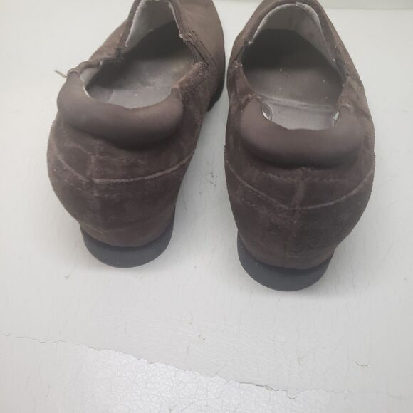 NATURALIZER Women's BROWN suede "Dorean" shoe 7W
Preowned
Discontinued style - Picture 6 of 7